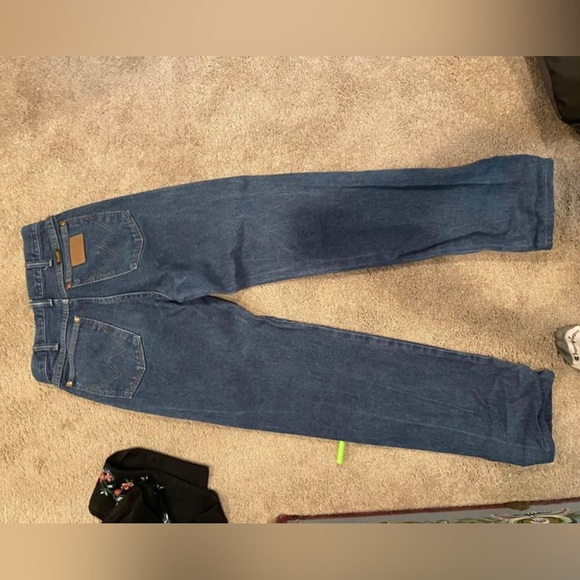 Wrangler straight leg Blue Jeans - Picture 2 of 2